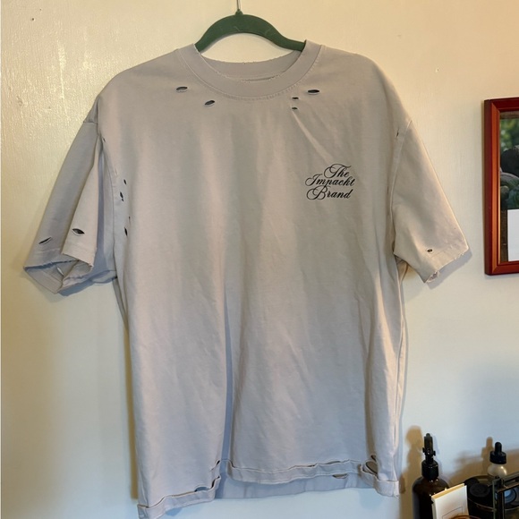 Impackt Brand Off-white/Gray Oversized Distressed Tee in Medium - Picture 1 of 15